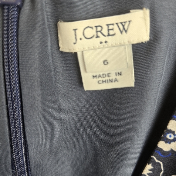 J.Crew Navy and White Floral Short Sleeve Wrap Dress Sz 6 - Picture 3 of 9